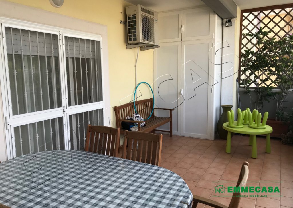 Vendita Appartamenti Bari - Elegante Trivani con balcone terrazzato Località Ceglie del Campo