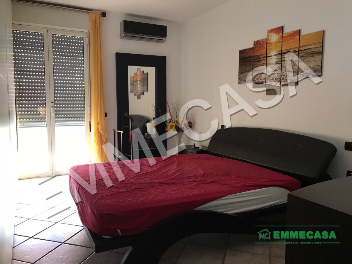 Appartamento Valenzano BA1038048