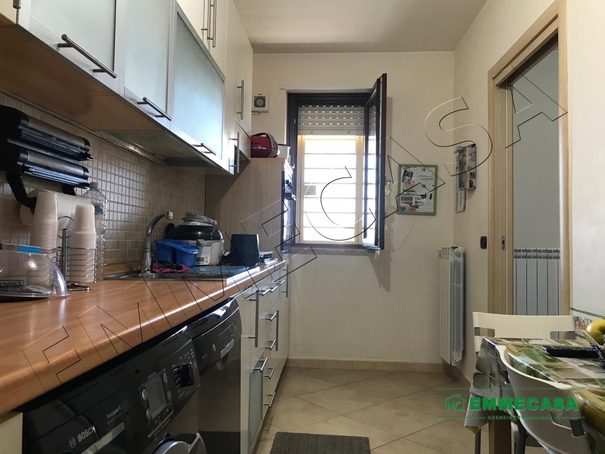 Appartamento Valenzano BA1068017